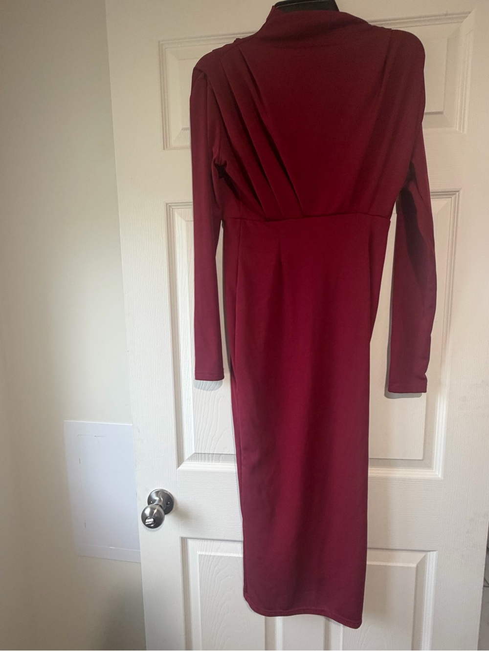 Women's Long Sleeve Burgundy Midi Dress